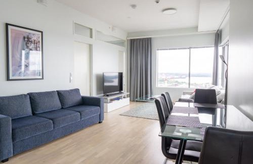 Kallio Apartamento | 18th Floor Helsinki High Point 1 BDR Apartment with City View - Free Garage Parking