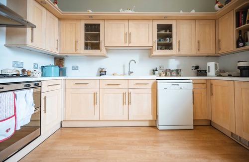 New Town Cabaña | 19/ 4 Union Street - sleeps 5 guests in 3 bedrooms