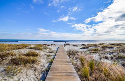 West Beach Casa | 19 Eugenia Avenue by Akers Ellis Rentals