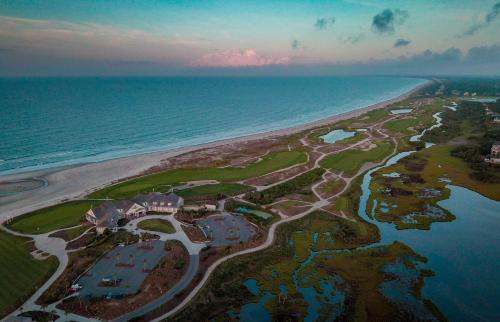 West Beach Casa | 19 Eugenia Avenue by Akers Ellis Rentals