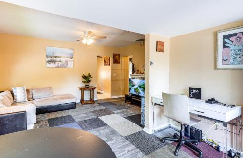 Haines City Casa | 19 Mi to Disney World Bright Haines City Getaway!