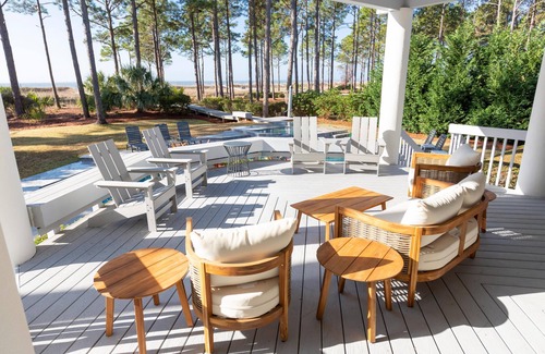 Sea Pines Casa | 19 Painted Bunting at The Sea Pines Resort
