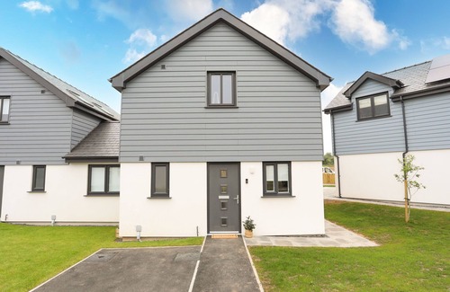Brynteg Cabaña | 19 PARC DELFRYN, pet friendly, with a garden in Benllech