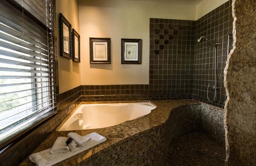 Historic Montford Cama Y Desayuno | 1900 Inn on Montford