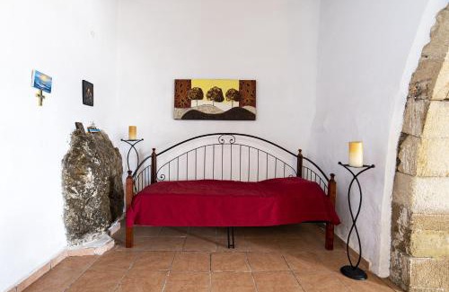South Rhodes Casa | 1900s traditional house in Asklipio