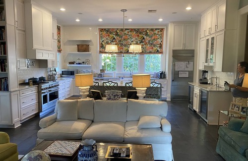 Lafayette Casa | 1901 Historic 3-Story Home w/ Pool near downtown Lafayette
