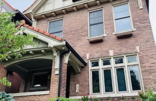 Shaw Casa | 1905 Tudor Revival house in Historic Shaw