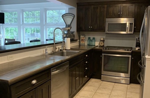North Central Omaha Casa | Armbrust Acre en Keystone