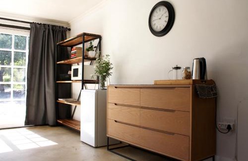 Tulbagh Apartamento | 1920s Charm on Waveren