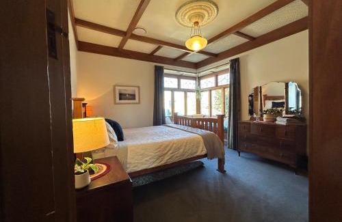Whanganui Casa | 1920s Stay in Whanganui