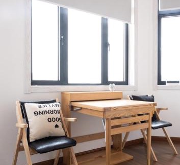 Huaihai Road Commercial Area Apartamento | 1930 French Minimalist Apartment