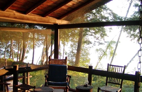Glen Arbor Cabina | 1936 Lakefront Log Cabin - Historic Big Glen Lake Family Retreat Dunes Lakeshore