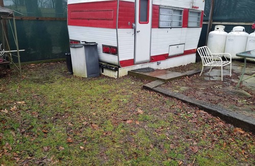 Scottdale Casa | Experiencia retro de los años 50. RV clásico. La Camper más pequeña del mundo.