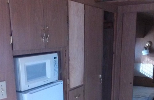 Meeker Casa | 1959 Cabina RV Vintage