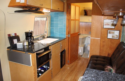 Paso Robles Casa | 1.964 Airstream Safari