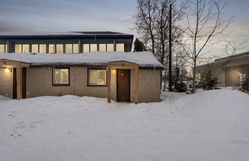 North Star Cabaña | 1964 Earthquake Cottage At Slumber Village