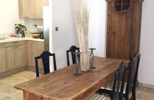 La Capelle-et-Masmolene Casa | XIXe CASA DE PIEDRA PROVENZAL CON PISCINA PRIVADA / JARDINES, A 10 MINUTOS DE UZES