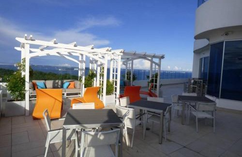 Playa Bonita Village Apartamento | 19D Luxury Resort Lifestyle Ocean Views Beachfront