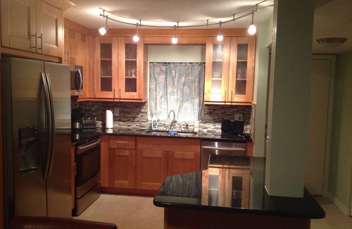 Sand Key Condominio | ** NUEVO ** Sand Key Gulf Front, 100% remodelado 2 BR, 2 BA Condo justo en la playa