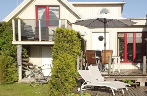 Byxelkrok Casa | 1A, Stuga med 50m till strand