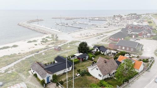 Byxelkrok Casa | 1A, Stuga med 50m till strand