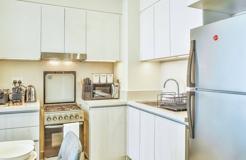 Dubai Apartamento | 1B- Parkpoint- Tower D 104 by Bnb homes