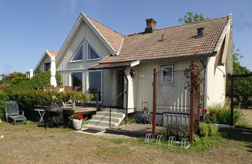 Byxelkrok Casa | 1B, Stuga m havsutsikt & 50m till strand