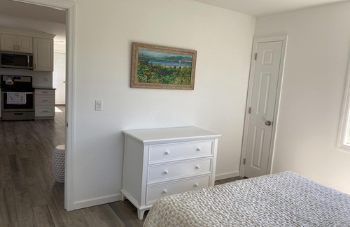 Hampton Bays Cabaña | 1Bd, 1.5Ba Cottage with Waterviews in Hampton Bays
