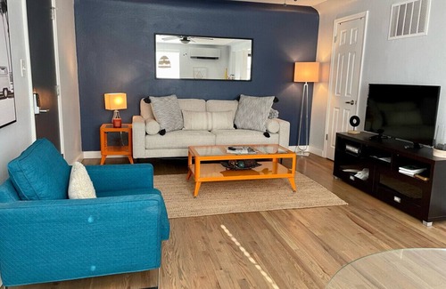 Englewood Apartamento | Stylish Mid-Term Rentals: Your Home Away from Home in Denver