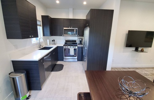 Northridge Apartamento | Nueva acogedora casa de huéspedes 1BD / 1BTH, cerca de CSUN