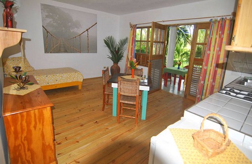 ProCab Apartamento | 1BD condo in lush tropical settings, near shops/beach/restaurants