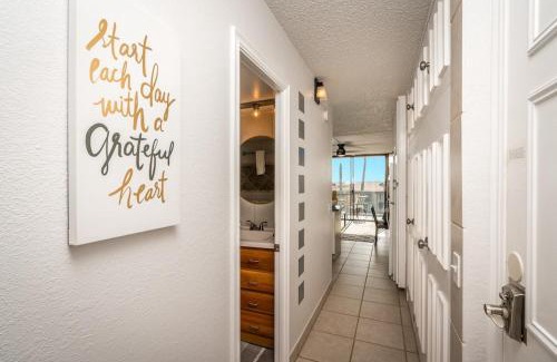 Kihei Apartamento | 1BD Condo with Ocean Views: 40% OFF, Self Check-In