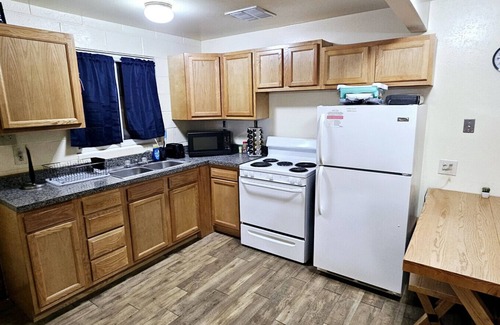 Page Condominio | 1Bd, King, Brkfst, Large TVs, W/D, Sleeps 4, BBQ