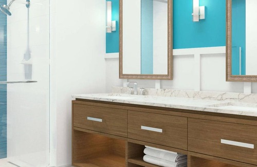 Downtown Atlanta Hotel | 1BD Presidential Suite/Atlanta - Downtown Location w/Rooftop Pool!
