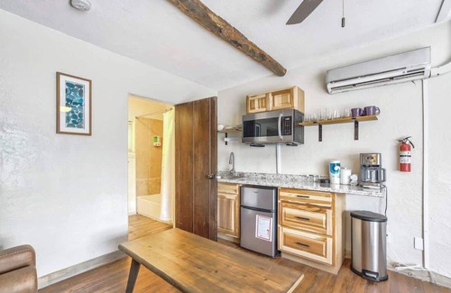 West Colorado Springs Apartamento | 1bd Suite Close to Hiking & Biking
