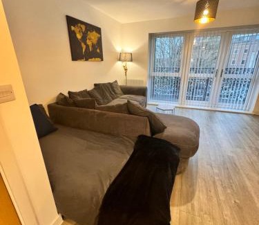Crawley City Centre Apartamento | 1Bed Apt- Crawley Town Centre - Free Parking