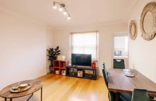 St. Helen's Apartamento | 1bed - Portobello and Westfield