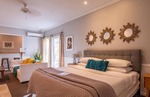 Nashville Hotel | 1BR, 1BA Luxury Hot tub Suite