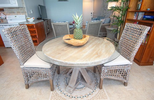 Bolongo Bay Condominio | 1BR/1BA New Oceanside Condo