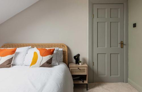 Bangor Apartamento | 1BR-3BR Apartments in Bangor, Mins to Seafront & High St
