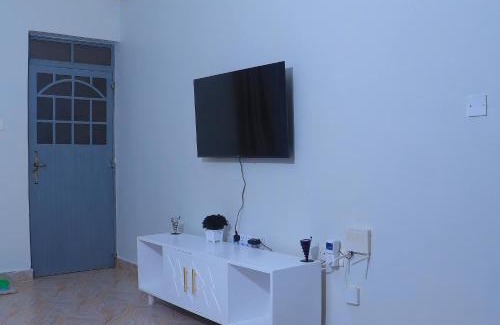 Meru Apartamento | 1BR Apartment, Canopy apartments Meru near KeMU university Main Campus