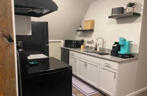 Jonesville Apartamento | 1BR Apartment near Ark Encounter with Parking
