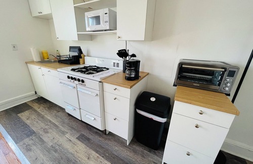 Elkins Park Apartamento | This apartment is a 1 bedroom(s), 1 bathrooms, located in Elkins Park, PA.