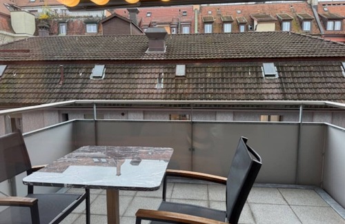 Sihlfeld Apartamento | 1BR apartment with balcony - West 13