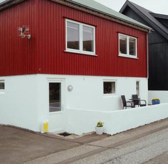 Streymoy Apartamento | 1BR Apt - Peaceful Village - Parking - Nature