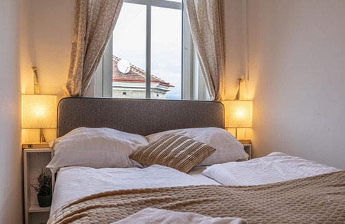 Neulerchenfeld Apartamento | 1BR Apt. Urban Oasis by Stadthalle