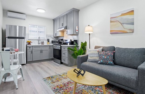 Rosemead Casa | 1BR Back House + Parking + Near DTLA #TravelSGV