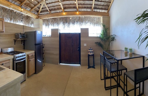 Cerritos Casa | 1BR Beach Casa en Cerritos Beach con piscina y jacuzzis
