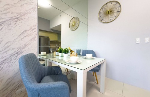 Guadalupe Nuevo Apartamento | 1BR BGC, One Uptown Residence B001
