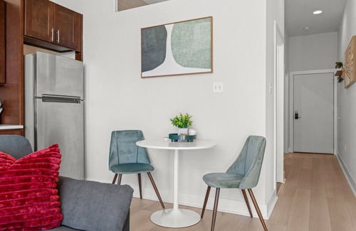 Fairmount Apartamento | 1BR | BSL Subway | Steps to Met | Family Friendly